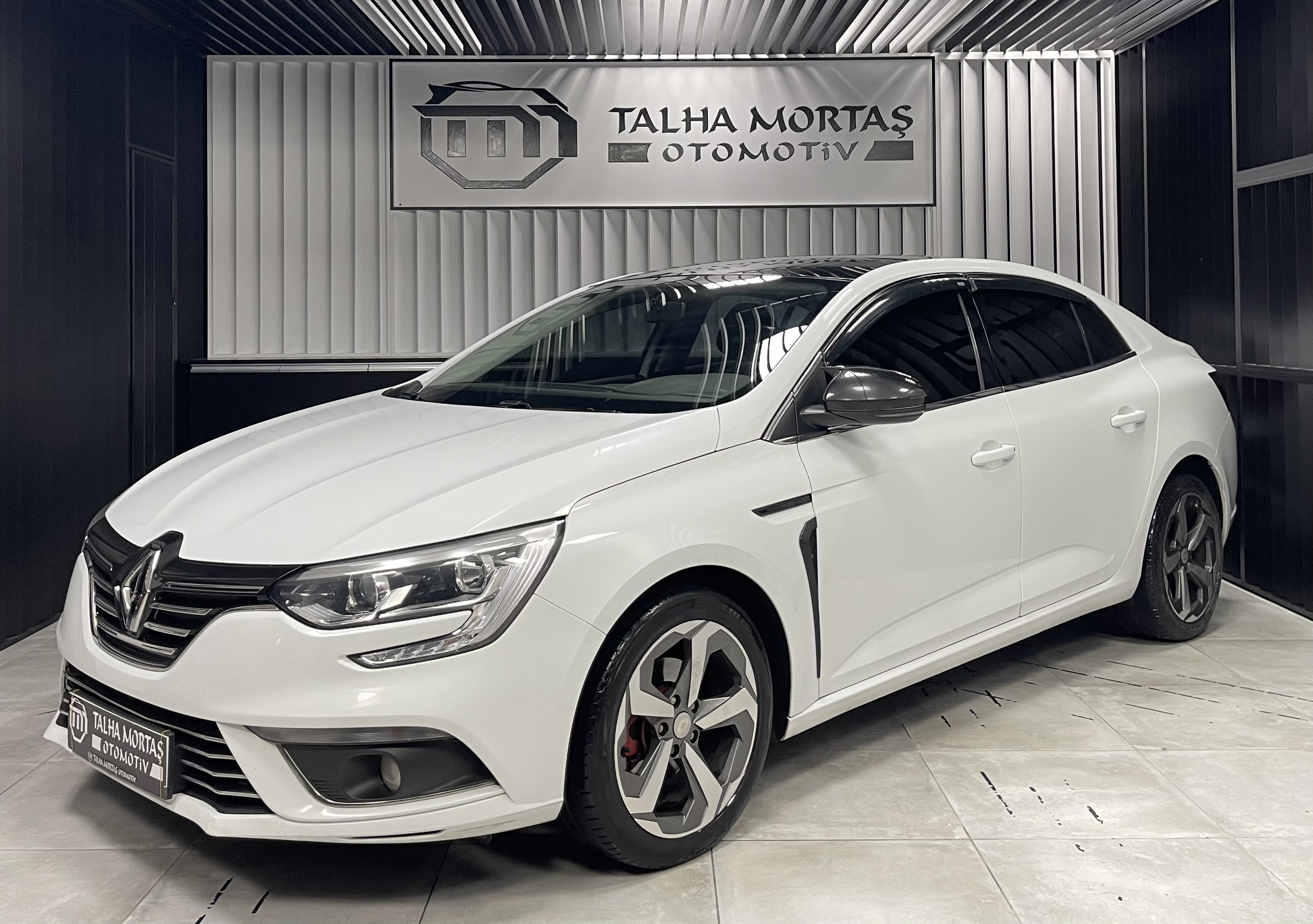 HATASIZ 2019 OTOMATİK MEGANE